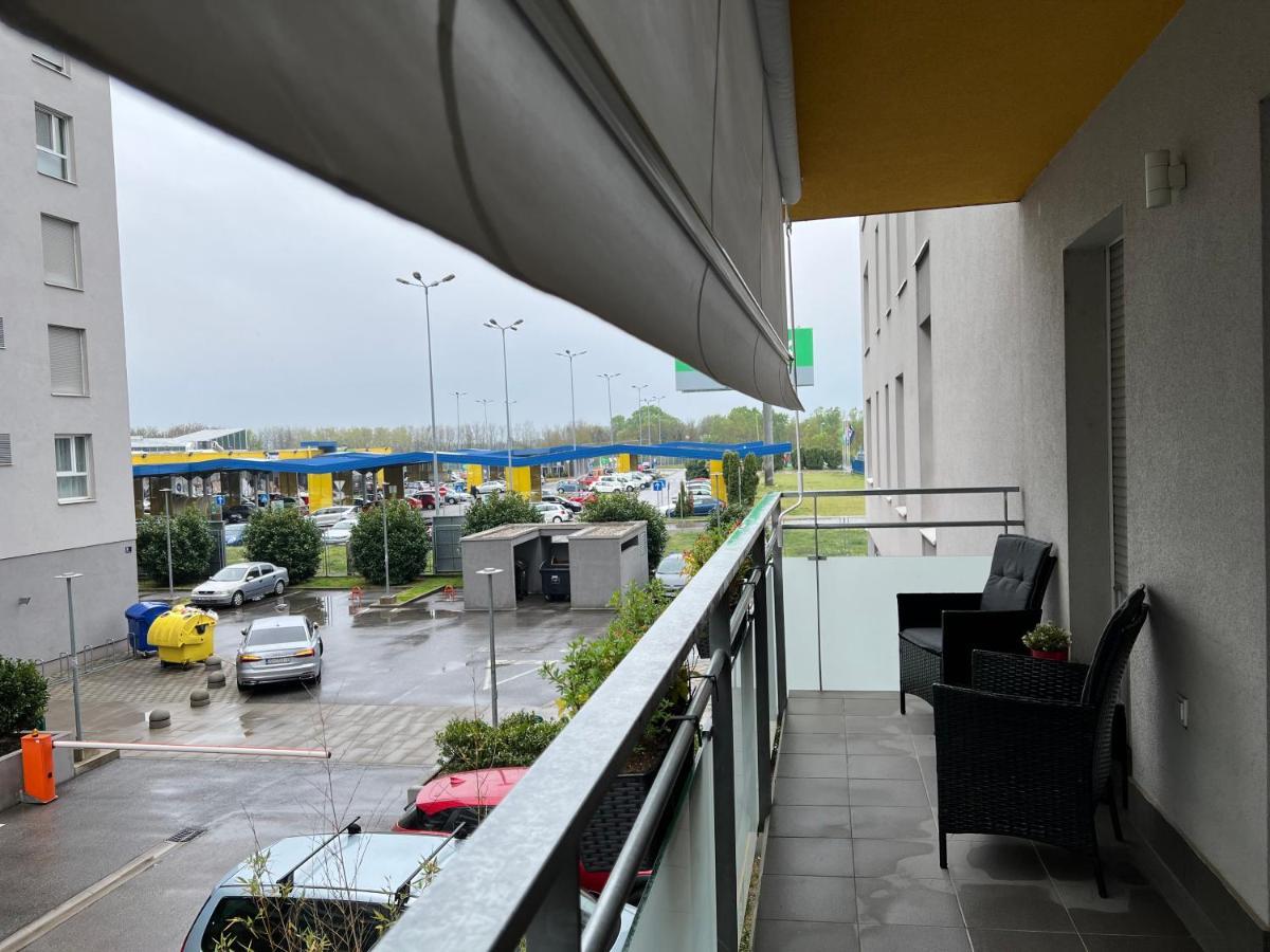 Calla Apartment Zagreb - Novi Apartman, Garaza, Video Nadzor Extérieur photo