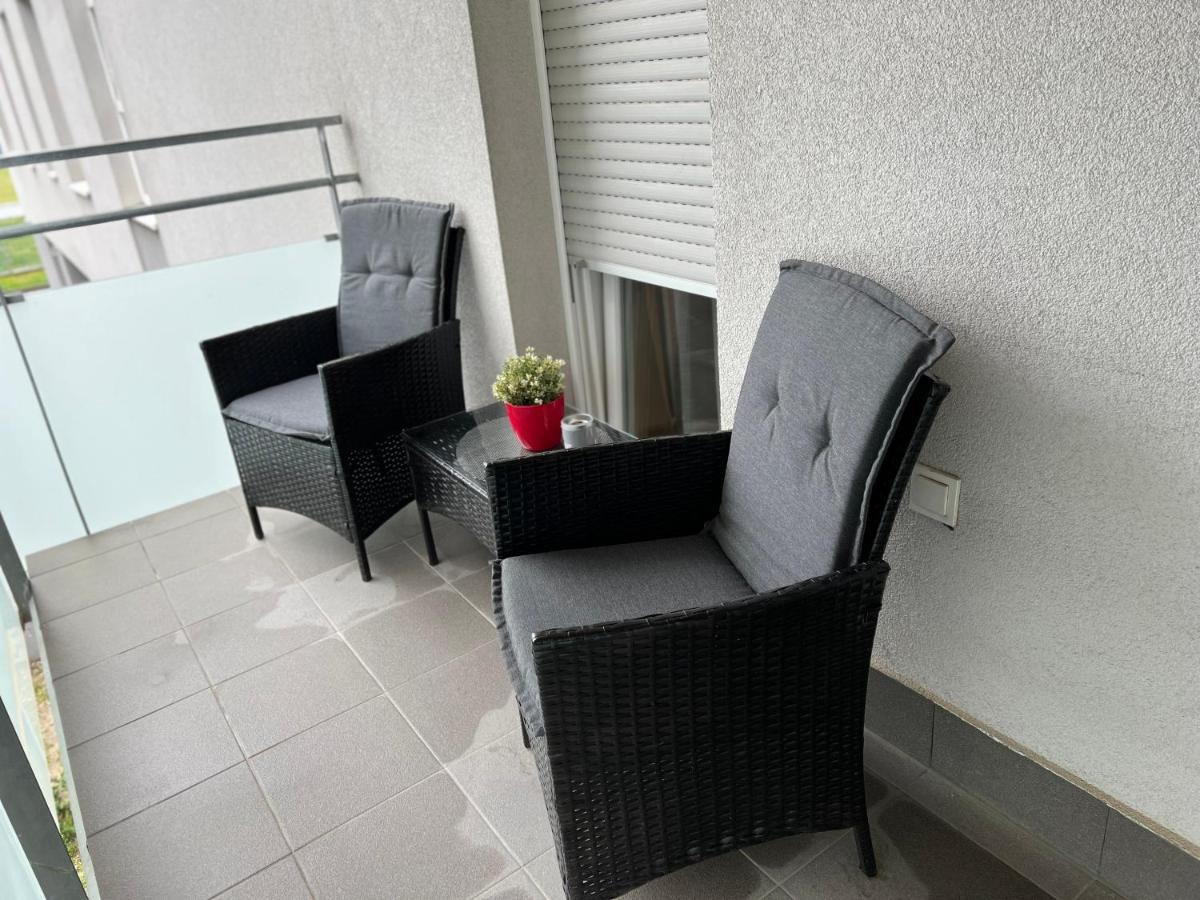 Calla Apartment Zagreb - Novi Apartman, Garaza, Video Nadzor Extérieur photo