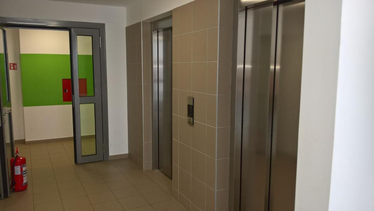 Calla Apartment Zagreb - Novi Apartman, Garaza, Video Nadzor Extérieur photo